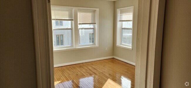 Building Photo - 9 Farrington Ave Unit #3 Rental