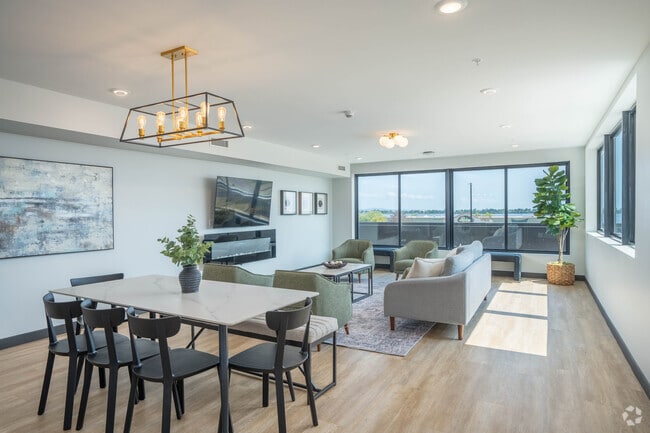 Interior Photo - Bluewater Flats Rental