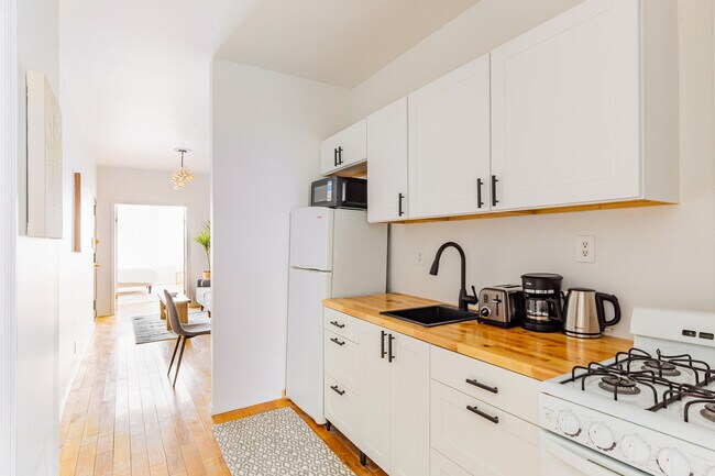 Photo - 221 E 26th St Unit FL2-ID1054298P