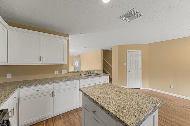 Building Photo - 6326 Nullarbor Ct