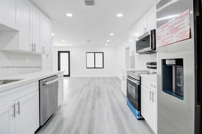 Photo - 13885 NW 5th Ave