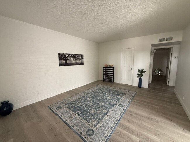 Photo - Fabulous 2 Bed 1 Bath