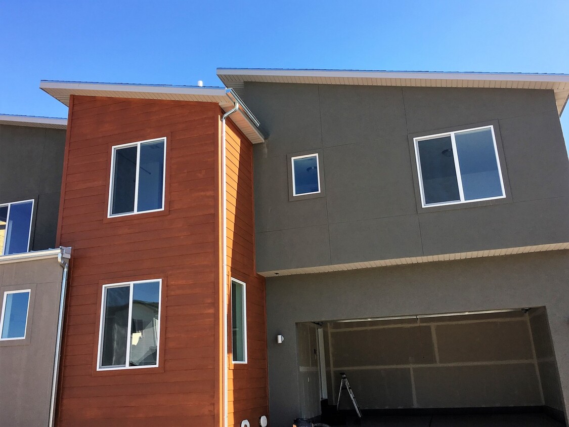 Beautiful 3 Bedroom Home in Herriman with ... - Beautiful 3 Bedroom Home in Herriman with ...