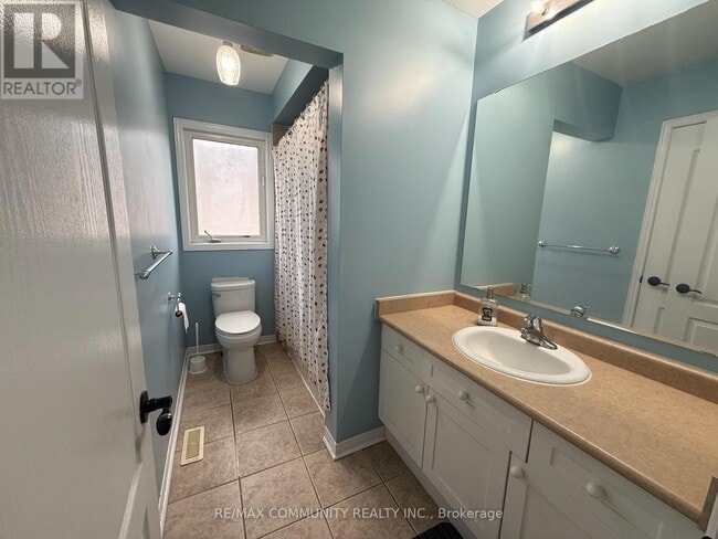 Photo - 11 Barden Crescent