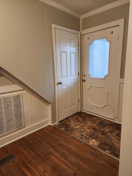 Photo - 401 N Polk St