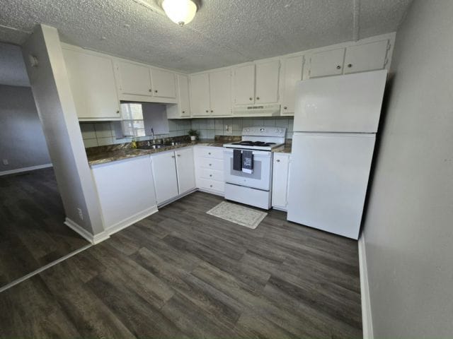 Photo - 11211 East Bay Rd