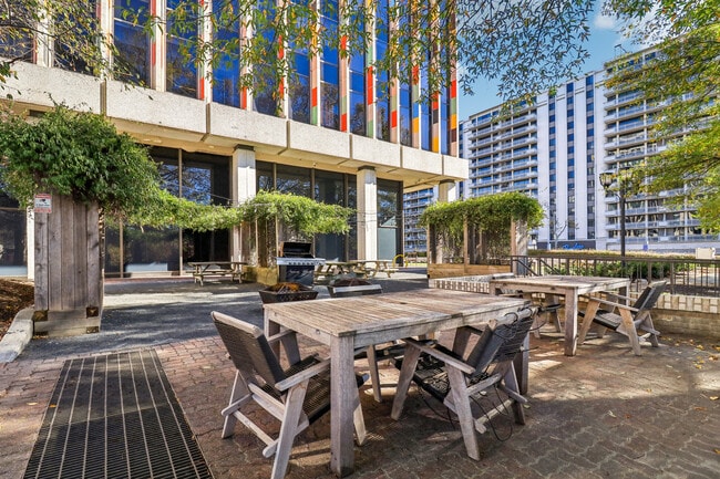 Photo - National Landing