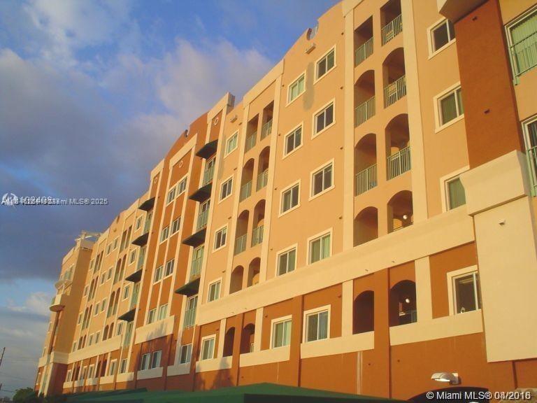 Photo - 2280 SW 32nd Ave Condo Unit 611