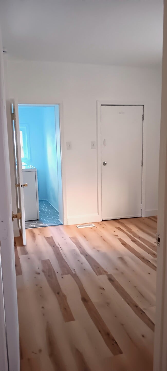 Photo - 1017 Hollins St