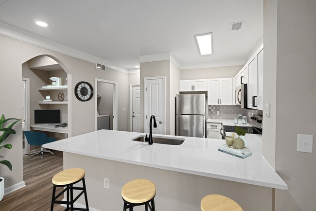 Apartamentos Windsor At Tryon Village — foto de la comunidad