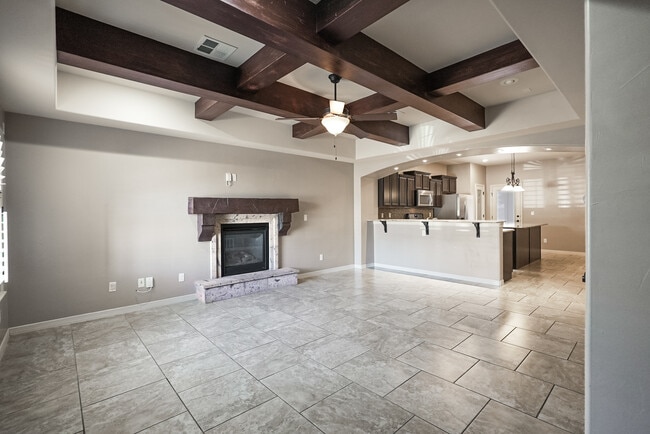 Photo - 14664 Igor Kaleri Ave