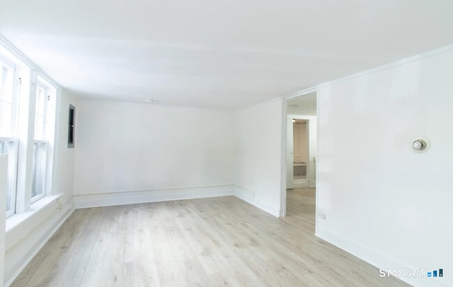 Photo - 30 Grove St Unit B