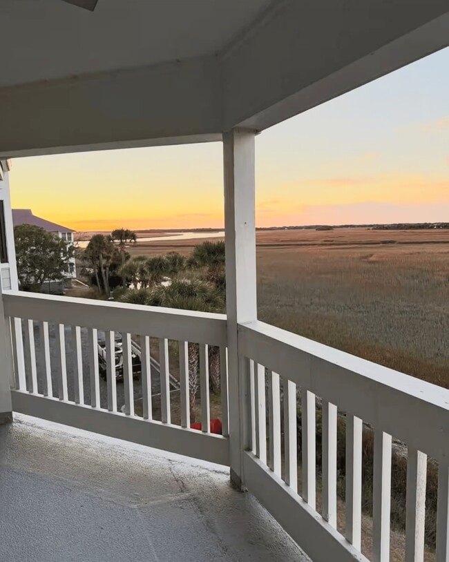 Photo - 140 W Mariners Cay Dr
