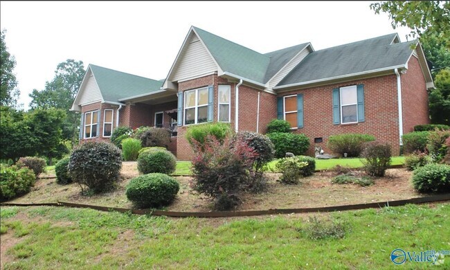 Building Photo - 430 Bollweevil Ln Rental