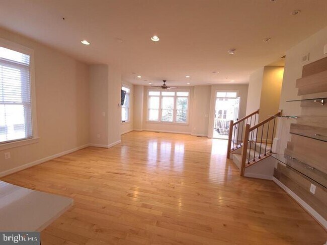 Photo - 11402 Ridgeline Rd