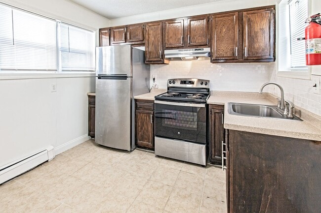 Photo - 1 bedroom, 1 bath - first floor living on a corner property