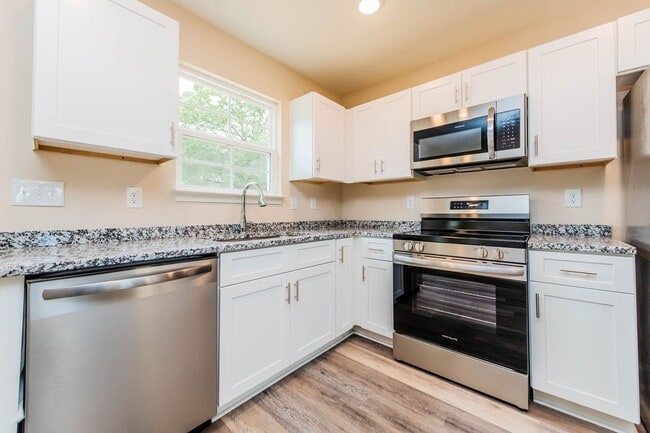 Photo - 122 Tabor Dr