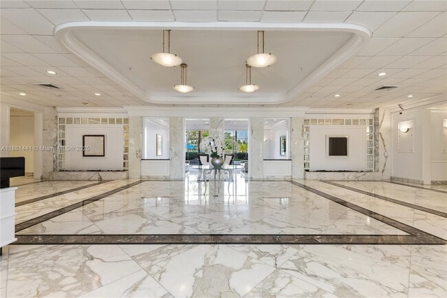 Photo - 5700 Collins Ave Unit 10D