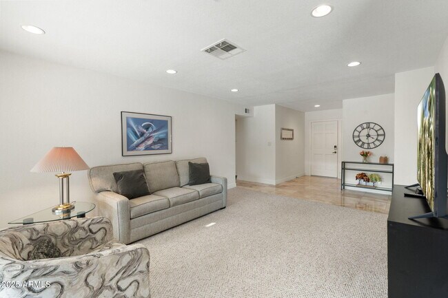 Photo - 15430 N 51st Pl