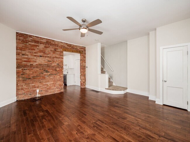 Photo - 506 S Lazelle St