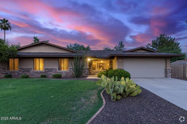 Building Photo - 15849 N 49th Pl Rental