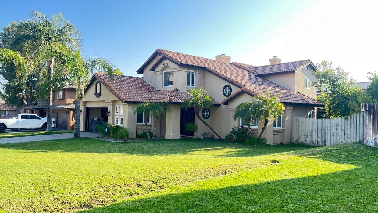 Photo - 984 N Teakwood Ave (Rialto, CA)