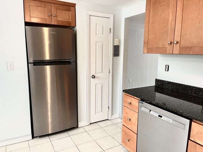 Photo - 2 Tideview Path Unit 11