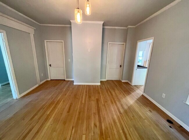 Photo - 409 Hammond St Unit 1