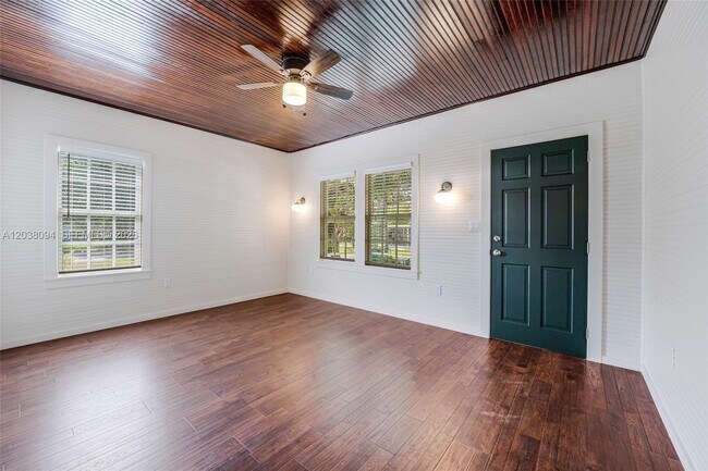 Photo - 3826 Oak Ave Unit 3826