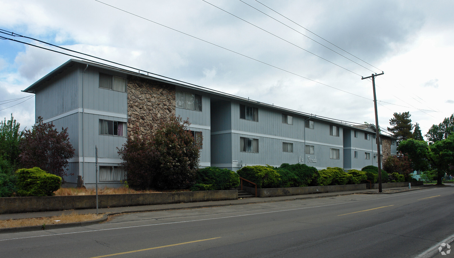 La Fonda Apartments - La Fonda Apartments