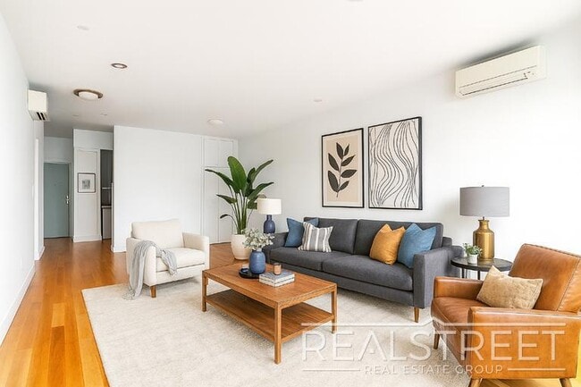 Photo - LUXURY 2 Bed LOFT in Queens! Unit 304