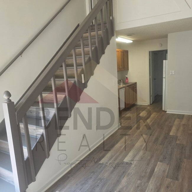 Building Photo - 3362-3364 Steeple Cir NE Unit 3362