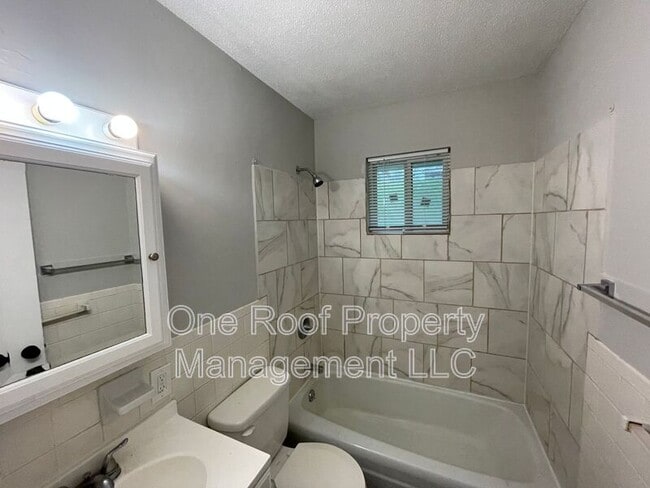 Photo - 638 N 31 St Unit 5