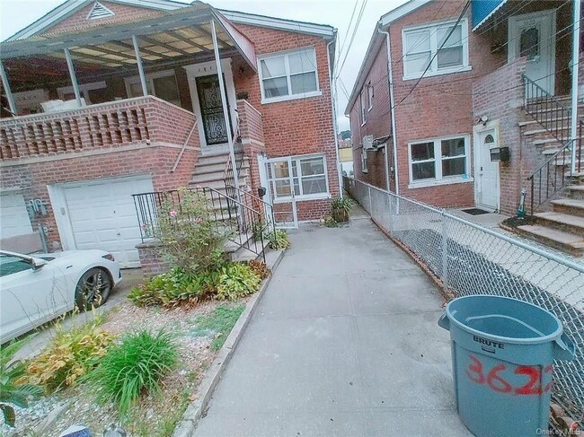 Photo - 3622 Corlear Ave Apartment Unit 1