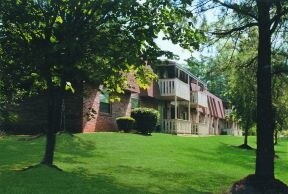 501 Mae Cir