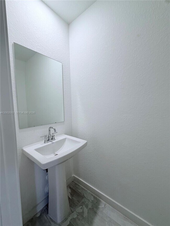 Photo - 2367 SE 11th St