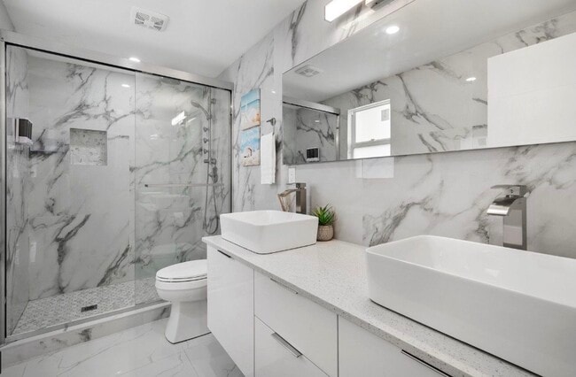 Photo - 255 Glouchester St