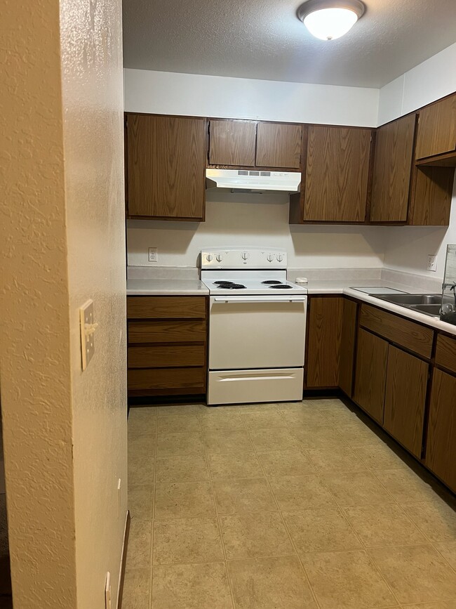 Photo - 125 Crescent Lake Rd