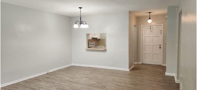 Photo - 1420 SE 4th Ave Unidad 2