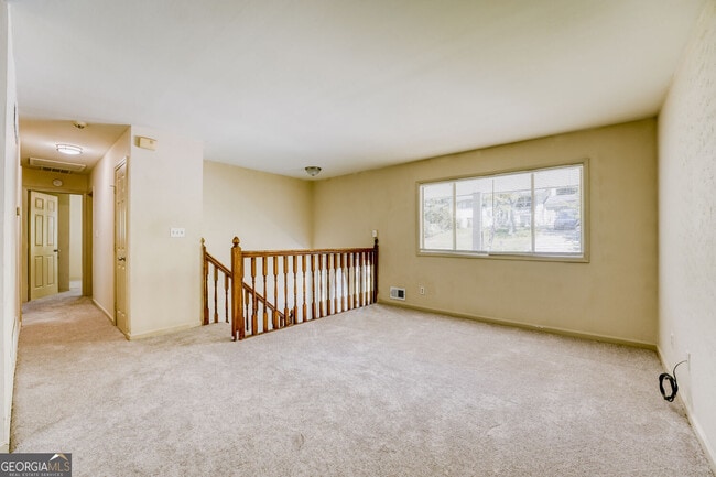 Photo - 1340 Pineglen Dr