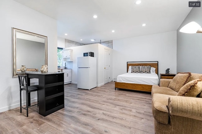 Photo - 136 Farallon Dr Unit Garden Studio