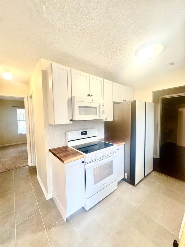 Photo - 4 Bedroom Home in Georgetown – Savannah, GA