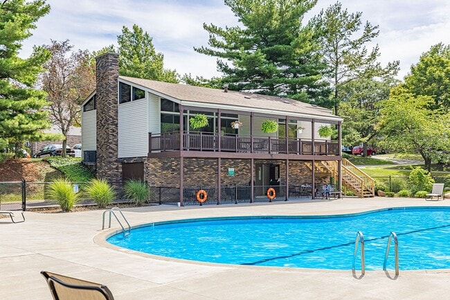 Willowood Village Apartments & Townhomes