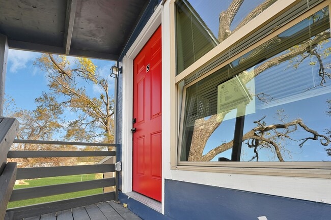 Photo - 1313 10th St Unit 5