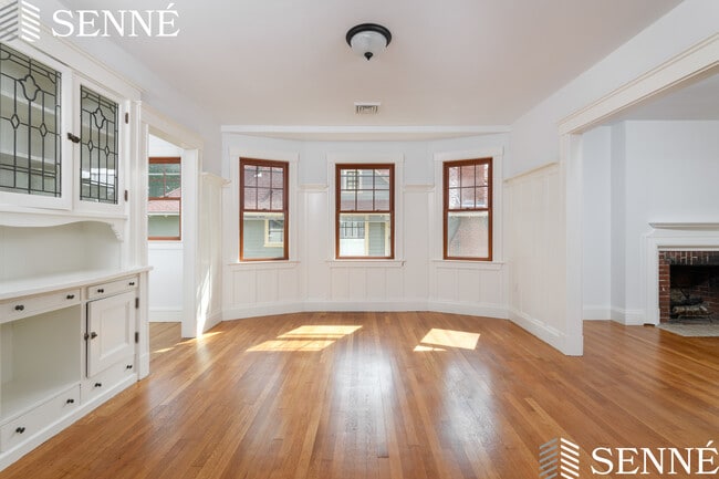 Photo - 159 Corey St Unit 2