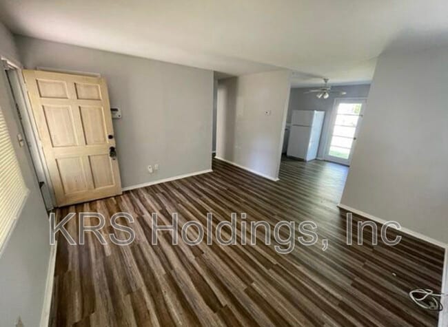 Photo - 1301 Grimes Rd