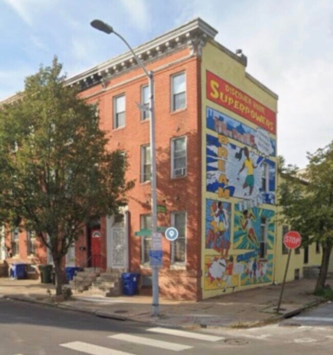 Photo - 1702 W Lombard St Unit 1