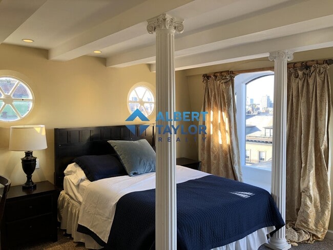 Photo - 110 Beacon St Unit PHR