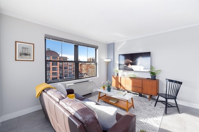 Photo - 1 Greene St Unit apt 415