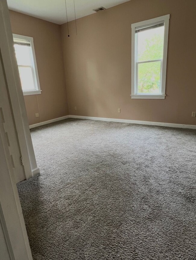Photo - Spacious 5 Bedroom, 2 Bath available for the 2026 - 2027 school year